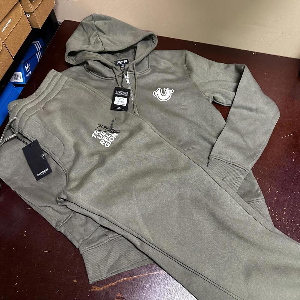 True religion, men’s olive green pullover hoodie, sweatsuit large - Picture 2 of 7